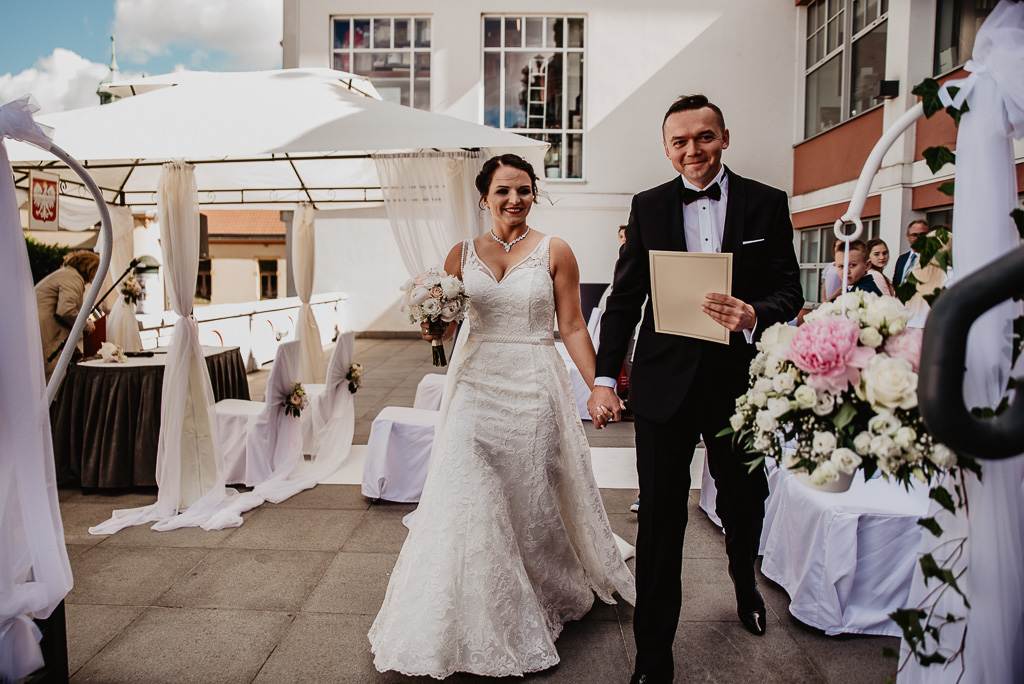 ślub cywilny Trójmiasto w plenerze z urzędnikiem hotel sheraton sopot 