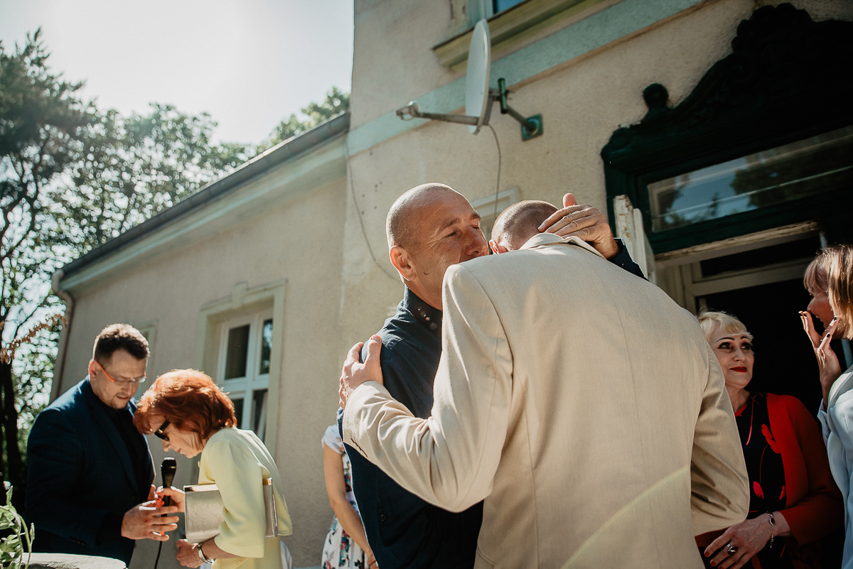 tata skłąda życzenia slub